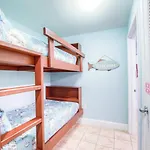 11 Th Floor In Laketown Wharf 1 Bd, 2 Bathroom With Amazing Amenities, 1114!