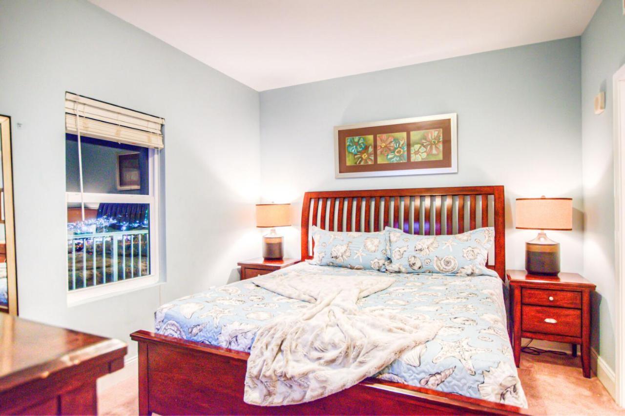 11 Th Floor In Laketown Wharf 1 Bd, 2 Bathroom With Amazing Amenities, 1114! * Panama City Beach