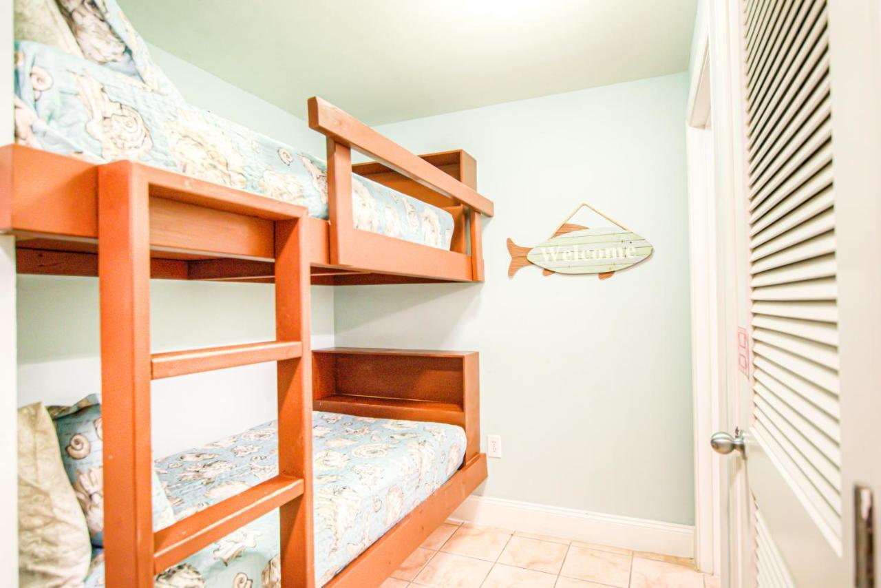 11 Th Floor In Laketown Wharf 1 Bd, 2 Bathroom With Amazing Amenities, 1114! Panama City Beach