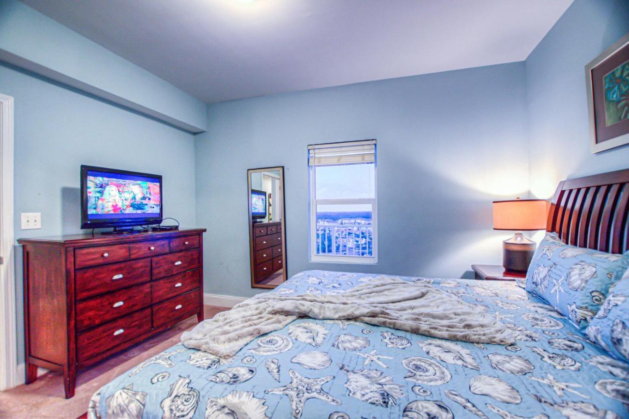 11 Th Floor In Laketown Wharf 1 Bd, 2 Bathroom With Amazing Amenities, 1114! Holiday home