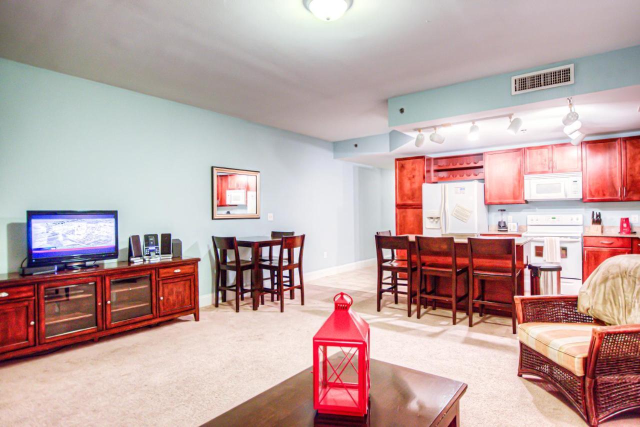 11 Th Floor In Laketown Wharf 1 Bd, 2 Bathroom With Amazing Amenities, 1114! Holiday home *