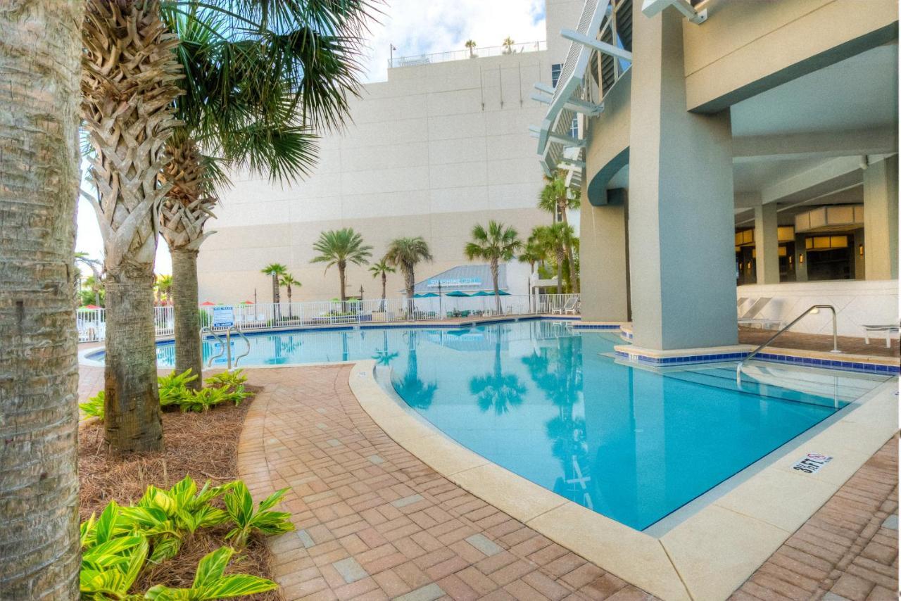 11 Th Floor In Laketown Wharf 1 Bd, 2 Bathroom With Amazing Amenities, 1114! *